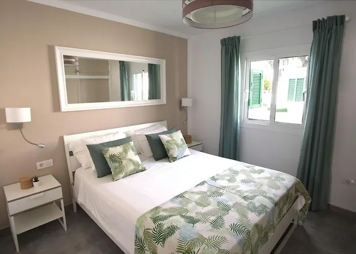 Portonovo Casa Martin - Swimming Pool - Good Wifi - Old Town *